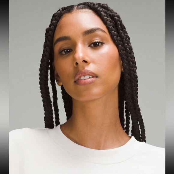 Perfectly Oversized Cropped Crew - Picture 4 of 11